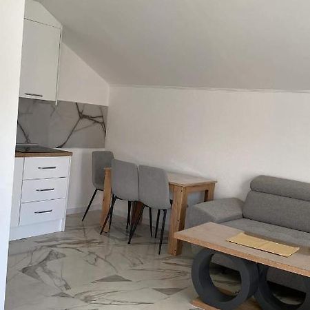 Apartman Zepce Exterior foto